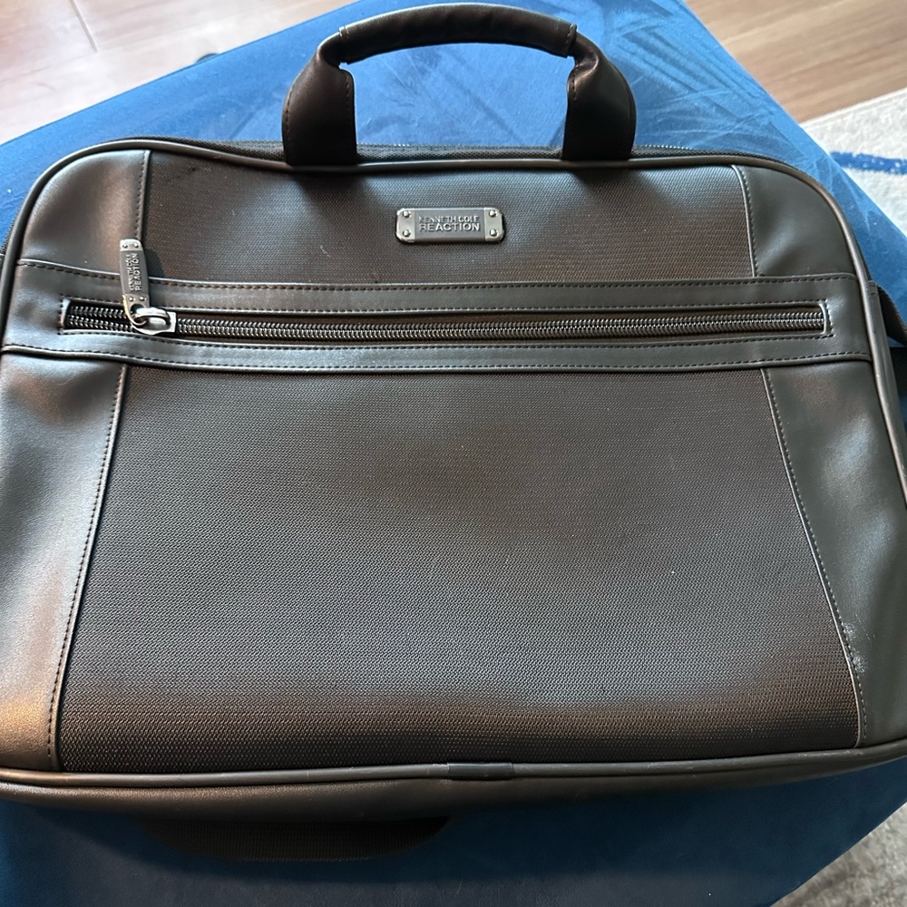Kenneth Cole Reaction Black Laptop Bag